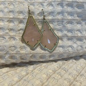 kendra scott drop earrings
